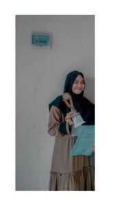 Luar Biasa, Enggi Gustfani Seorang Mahasiswi Juara 2 Lomba Kultum Online Di Masjid Agung LubukLinggau.