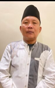 Koordinator LSM PPD Mulyadi,  Desak Pemkab Mura Perbaiki Jalan Rusak