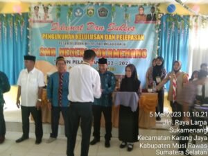 SMA Negeri Suka Menang Adakan Pengukuhan Pelepasan kelulusan Siswa