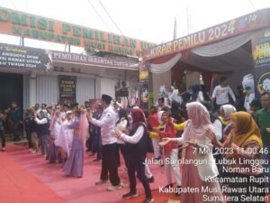 Bupati Musi Rawas Utara Hadiri Serah Terima Kirab Sekabupaten Muratara