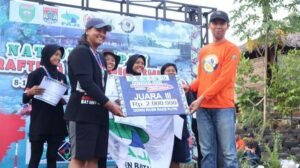Asisten lll Tutup Event Wali Kota Cup National Open Rafting Championship