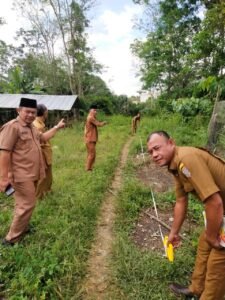 Peletakan Batu Pertama, Kepala Desa Ajak Masyarakat Ikut Awasi Proses Pembangunan