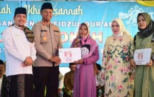 Hadiri Acara Pengajian Akbar Bupati Hj Ratna Machmud, Sampaikan Pesan Penting