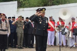 Berhasil Naikkan Peringkat Berita Positif Polres Muratara, Ketua PWI Muratara Diganjar Penghargaan