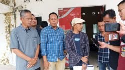 Merasa Tidak Mendapat Keadilan Masyarakat Protes ke DPRD