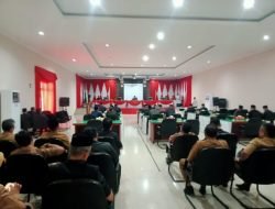 Ketua DPRD Sampaikan Penjelasan Raperda RPJM Kabupaten Muratara tahun 2025-2029.