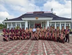 Staf Ahli Bupati Melepas Peserta jambore Muslim Dunia 2025