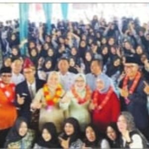 Kunjungan reses tujuh anggota DPRD Propinsi Sumatera Selatan di SMA Negeri Rupit