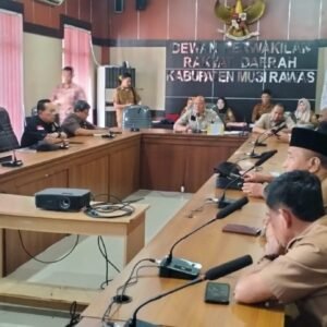 Suara Hati Warga Trans Subur & HTI, Ketua DPRD Mura Tekankan Pembangunan Harus Berkeadilan