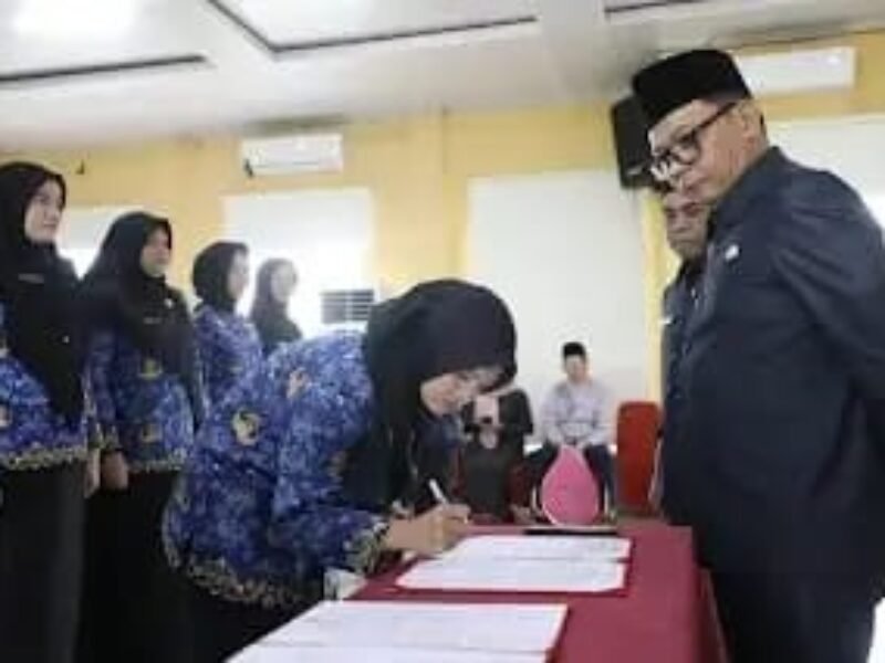 Sekda Muratara Lantik CPNS Formasi Umum dan Lulusan IPDN, STTD Tahun 2024