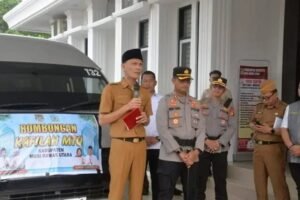 Wabup Lepas Keberangkatan Kafilah MTQ  Dari Muratara Menuju Lahat
