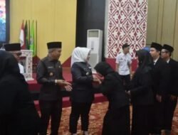 Bupati Musi Rawas Lantik dan Ambil Sumpah/Janji Guru yang Ditugaskan sebagai Kepala Sekolah